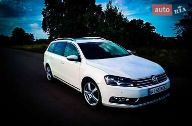 Volkswagen Passat  2010