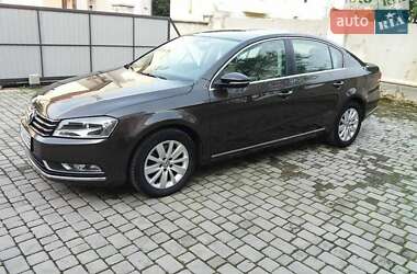 Volkswagen Passat 2012