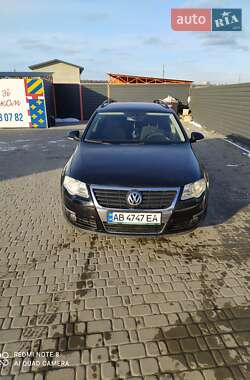 Volkswagen Passat  2010