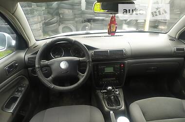 Volkswagen Passat  2004