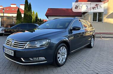 Volkswagen Passat  2011