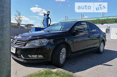 Volkswagen Passat  2013