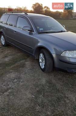 Volkswagen Passat  2004