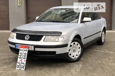 Volkswagen Passat  2000