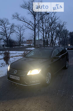 Volkswagen Passat Blue Motion  2012