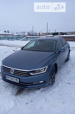 Volkswagen Passat HIGHLINE 2014