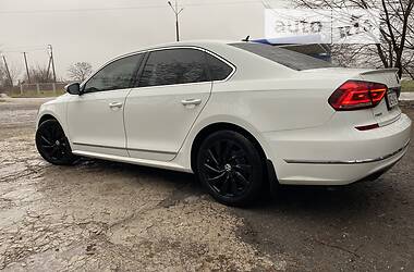 Volkswagen Passat  2016