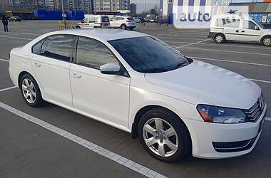 Volkswagen Passat  2012