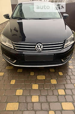 Volkswagen Passat  2012