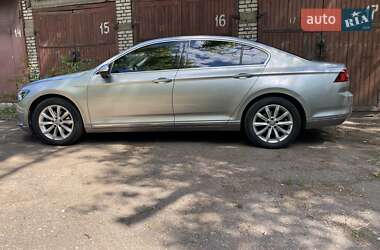 Volkswagen Passat Highline 2017