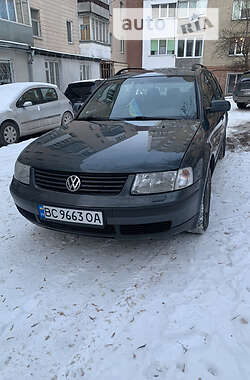 Volkswagen Passat  2000