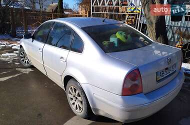 Volkswagen Passat  2003