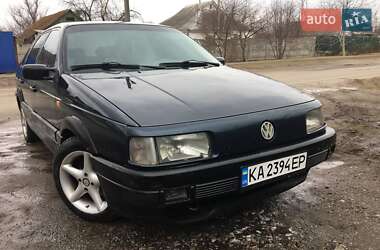 Volkswagen Passat  1993