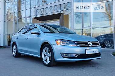 Volkswagen Passat  2012