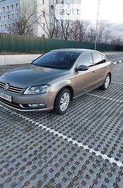 Volkswagen Passat  2011