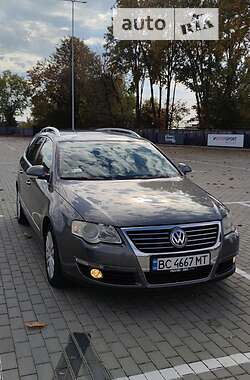 Volkswagen Passat  2005