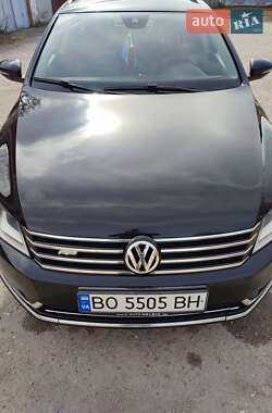 Volkswagen Passat  2012