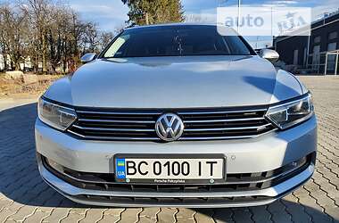 Volkswagen Passat  2016