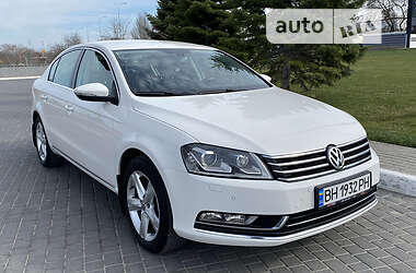 Volkswagen Passat  2012