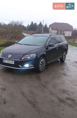 Volkswagen Passat  2011