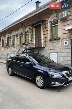 Volkswagen Passat 2011