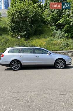 Volkswagen Passat  2009