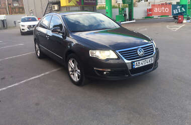 Volkswagen Passat  2005