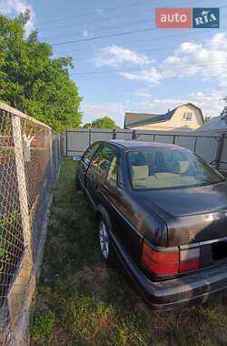 Volkswagen Passat 1992
