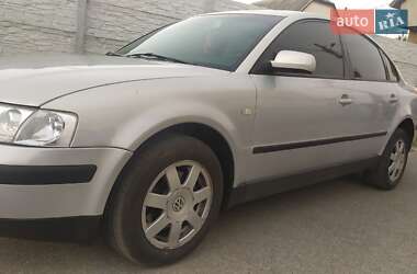 Volkswagen Passat  2000