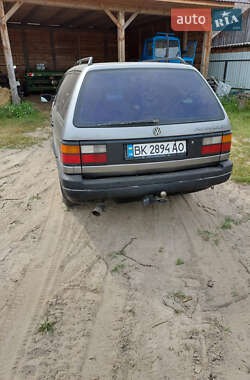 Volkswagen Passat  1990