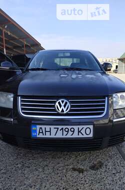 Volkswagen Passat  2005