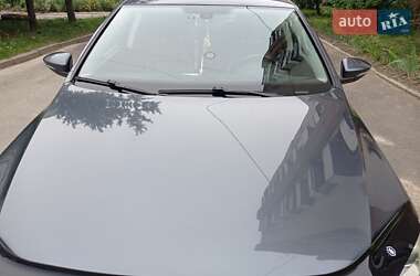 Volkswagen Passat  2011