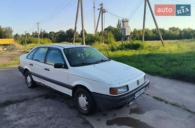 Volkswagen Passat  1990