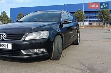 Volkswagen Passat  2012