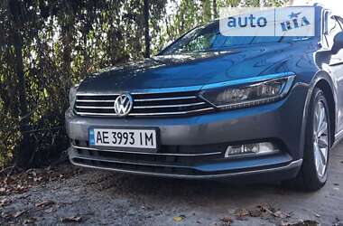 Volkswagen Passat  2015