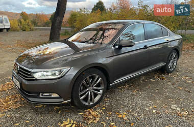 Volkswagen Passat  2015