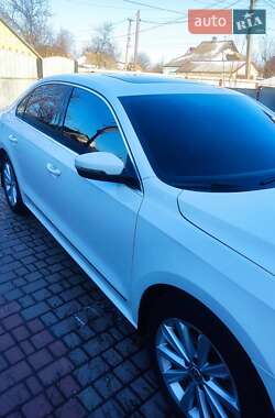 Volkswagen Passat  2013