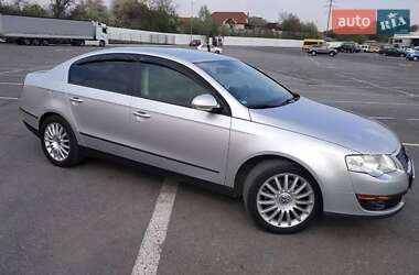 Volkswagen Passat  2010