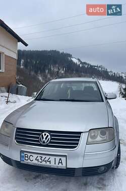 Volkswagen Passat  2002