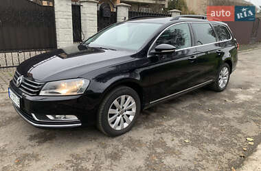 Volkswagen Passat  2011