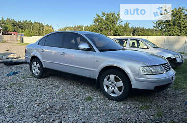 Volkswagen Passat  1998