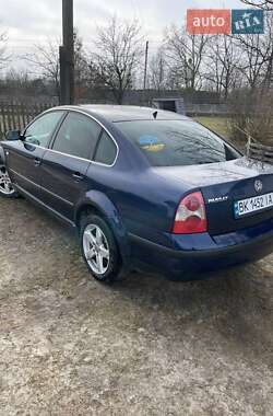 Volkswagen Passat  2003