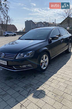 Volkswagen Passat  2011