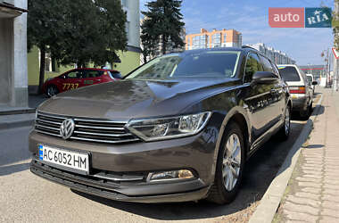 Volkswagen Passat  2016