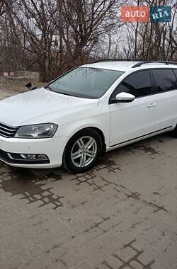 Volkswagen Passat  2011