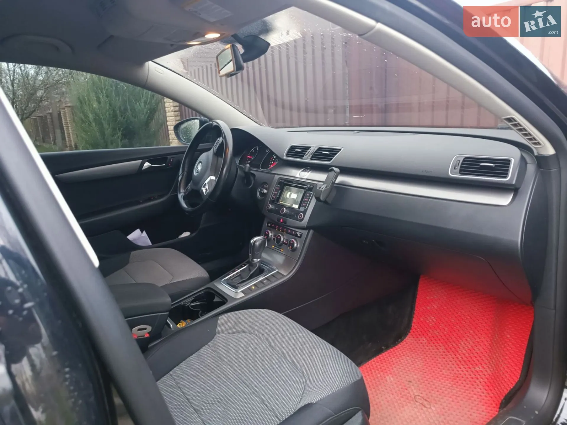 Volkswagen Passat 2012 VIN WVWZZZ3CZCE163240 фото оголошення 2 з 9