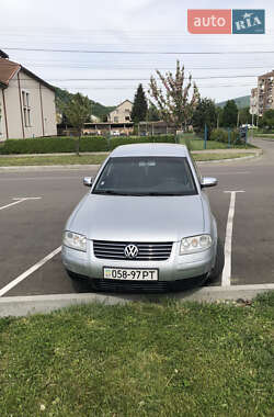 Volkswagen Passat  2001