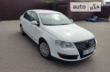 Volkswagen Passat 2010