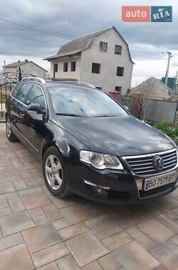 Volkswagen Passat  2010