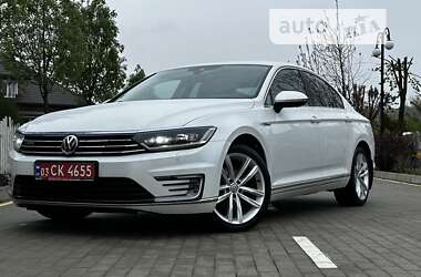 Volkswagen Passat  2017